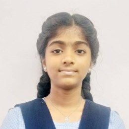 neha-in-school-uniform